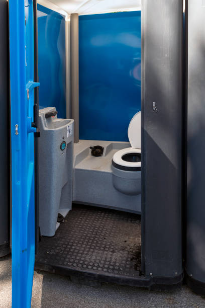 Best High-end porta potty rental  in Hamilton College, NY